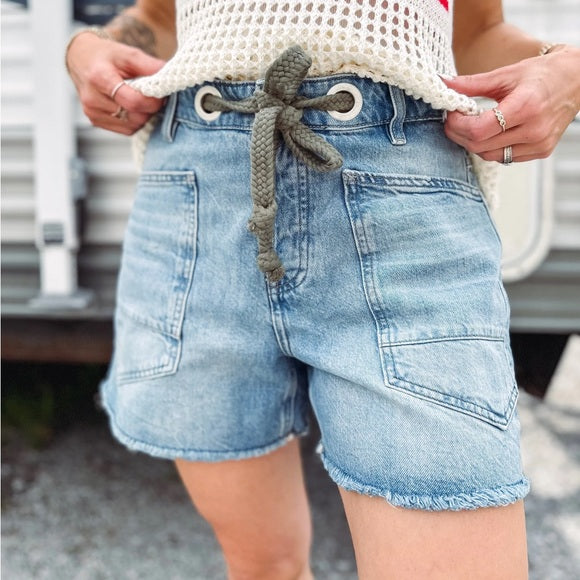 Moxie Short in Truest Blue
