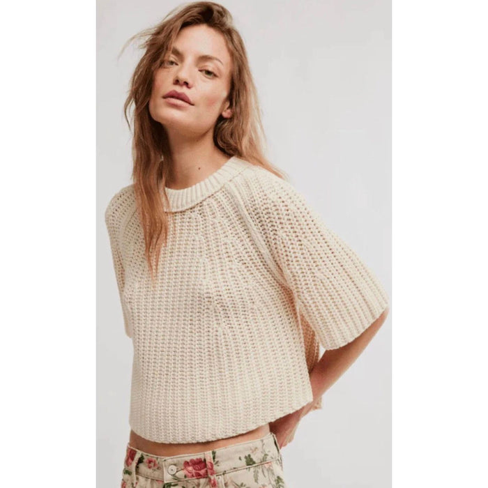 Amy Sweater Tee