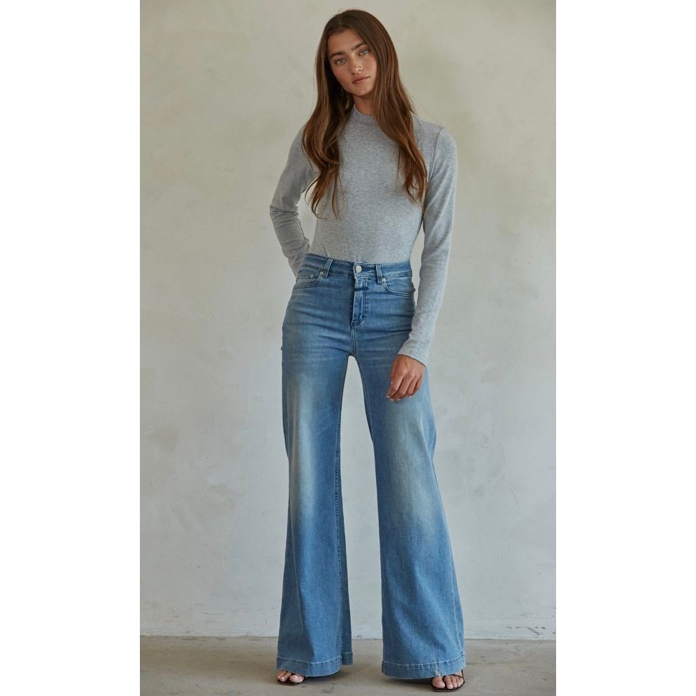 Basic Mockneck Long Sleeve