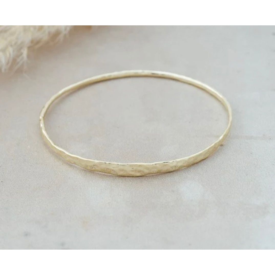 Believe Bangle (Gold)