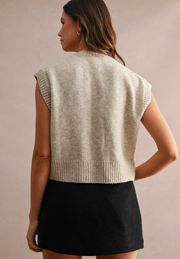 Emi Vest