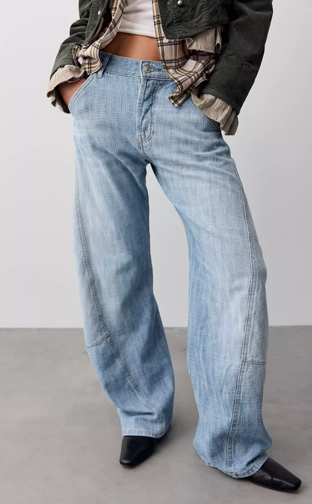 Highland Low-Rise Twisted Bowed Jeans