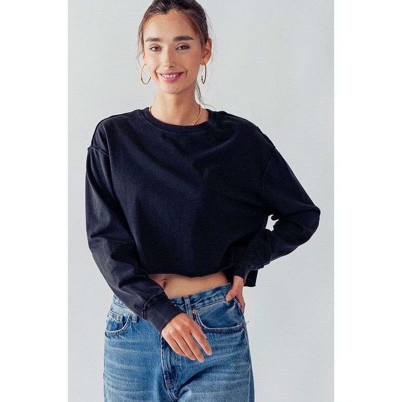 Long Sleeve Raw Hem Trim Crop Shirt