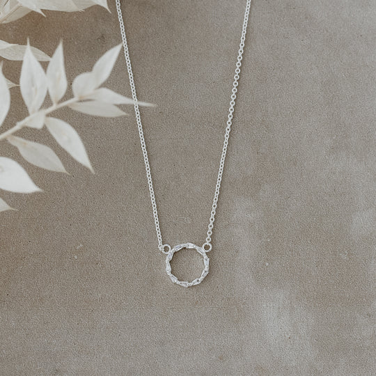 Kin Necklace Silver