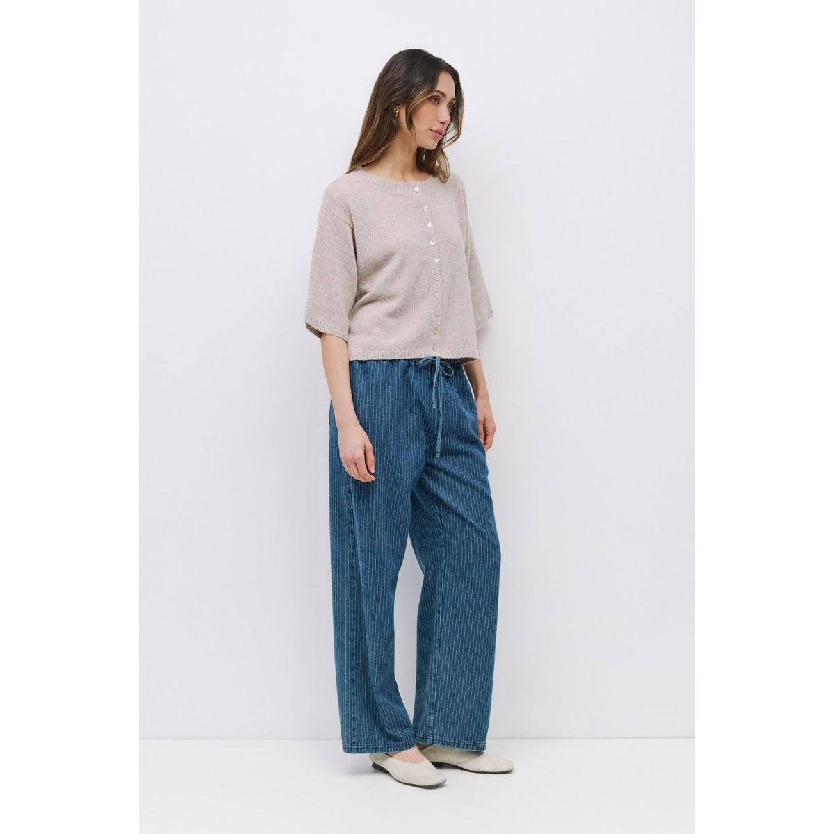 The Stacy Cardigan in Beige